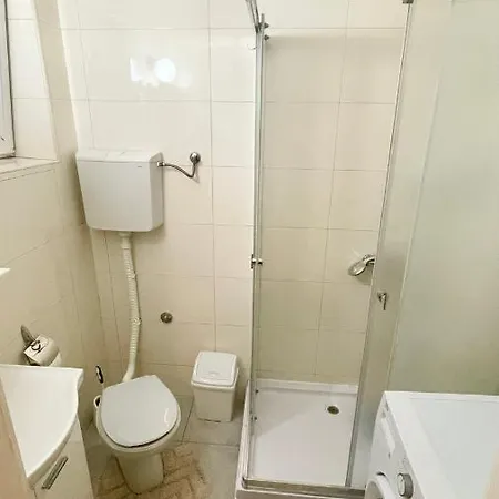Sweet Venac Apartment *