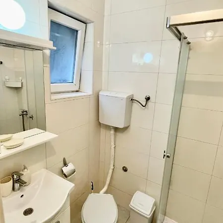 Sweet Venac Apartment *