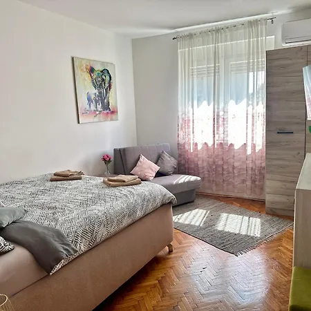 Sweet Venac Apartment Belgrade